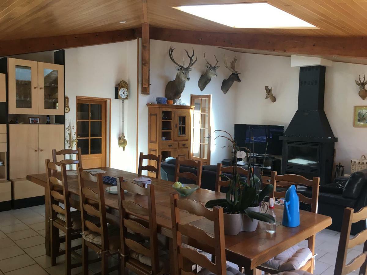 Bed and Breakfast Les Chevreuils Monsac Zewnętrze zdjęcie